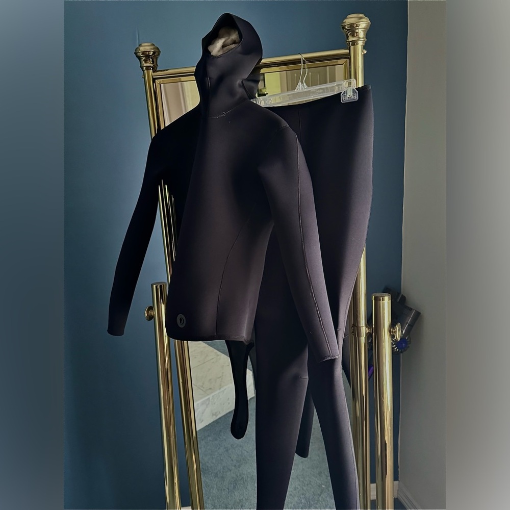Diving Dry Suit Set - Picture 2 of 11